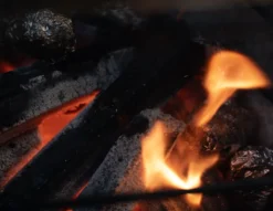 Roasted Sawdust Hexagon Charcoal Briketten Tubes 10 Kg -Grill Koning image 2